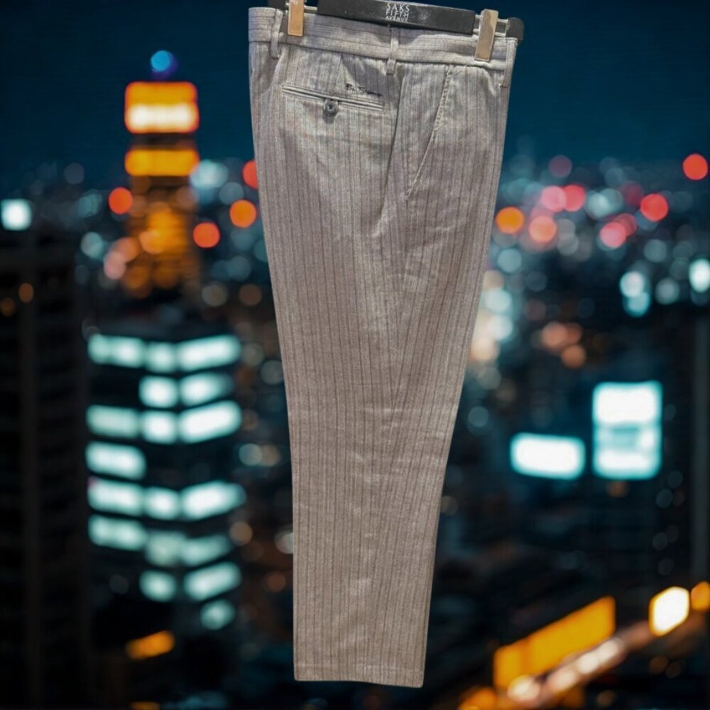 BEN SHERMAN 🏷️ Men's Light Grey Pinstripe Dress Pants | 34 X 32